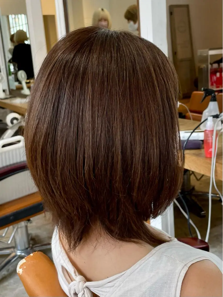 ミディアム カラー カット ヘアカラー トリートメント 石井 寛司のヘアスタイル