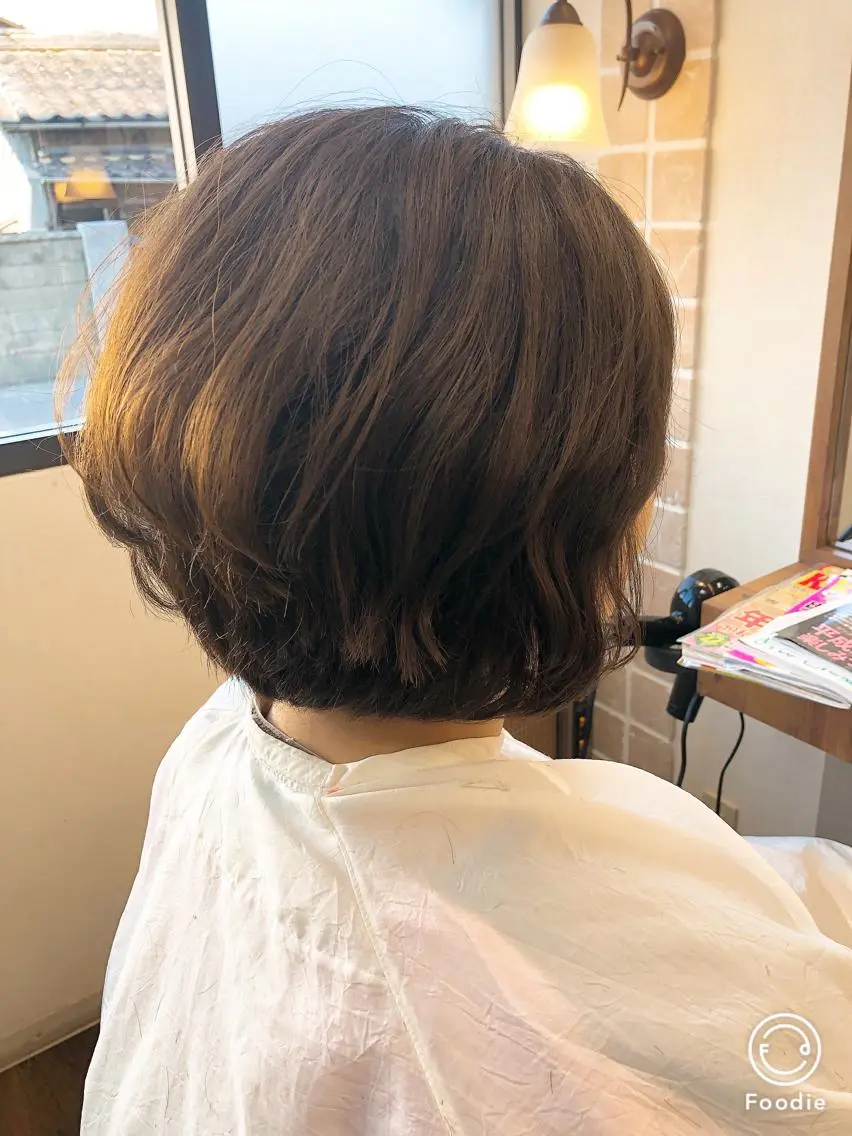 ショート ボブ 顔周りカット レイヤーカット 大野 まゆのヘアスタイル