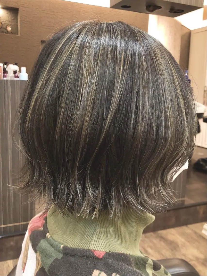 ショート カラー 西野 美空🍊のヘアスタイル