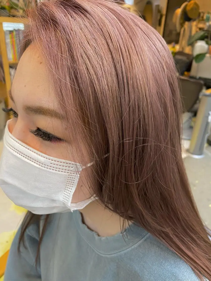 ロング カラー ピンクカラー カット ヘアカラー Moca 〰️のヘアスタイル
