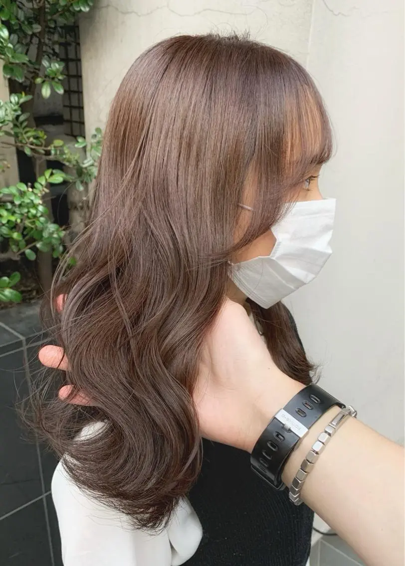 ミディアム カラー ベージュカラー ブラウンカラー ブラウンベージュ カット ヘアカラー トリートメント 矢野 晃平のヘアスタイル