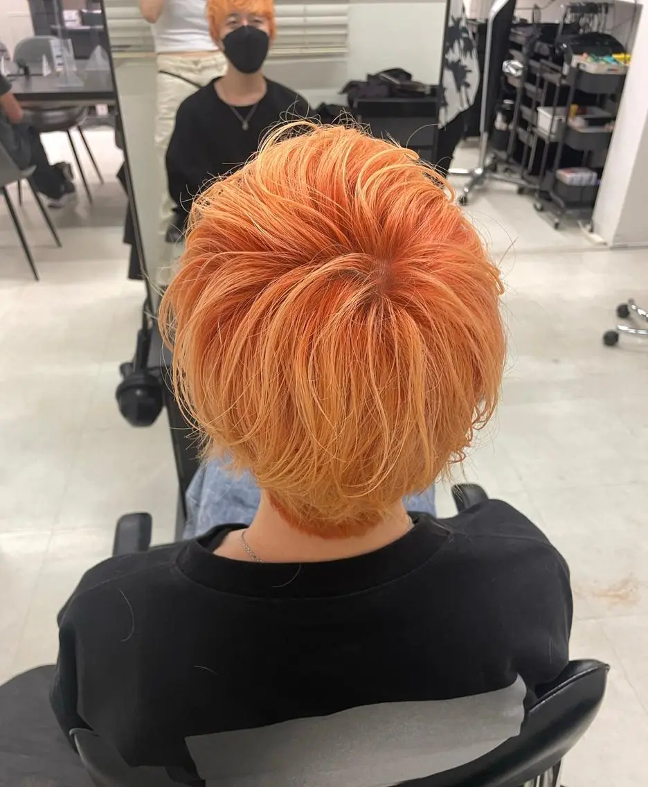 ミディアム カラー 🫧ハイトーン✨格安 より質💐マンツーマのヘアスタイル