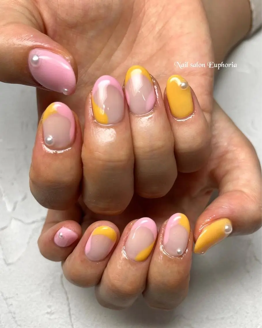 ネイル フレンチネイル シンプルネイル 夏ネイル Nail salon Euphoriaのネイルデザイン