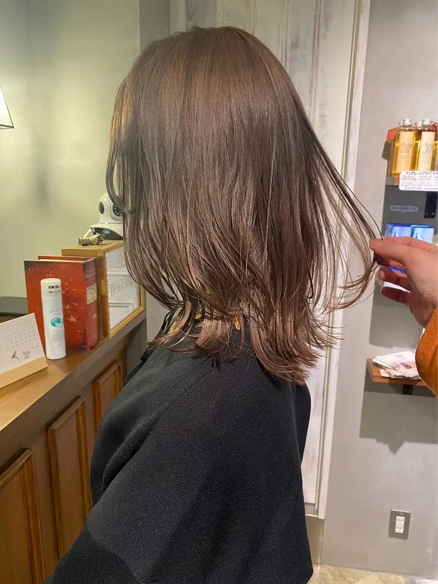 ミディアム カラー ヘアアレンジ 中村 彩乃のヘアスタイル