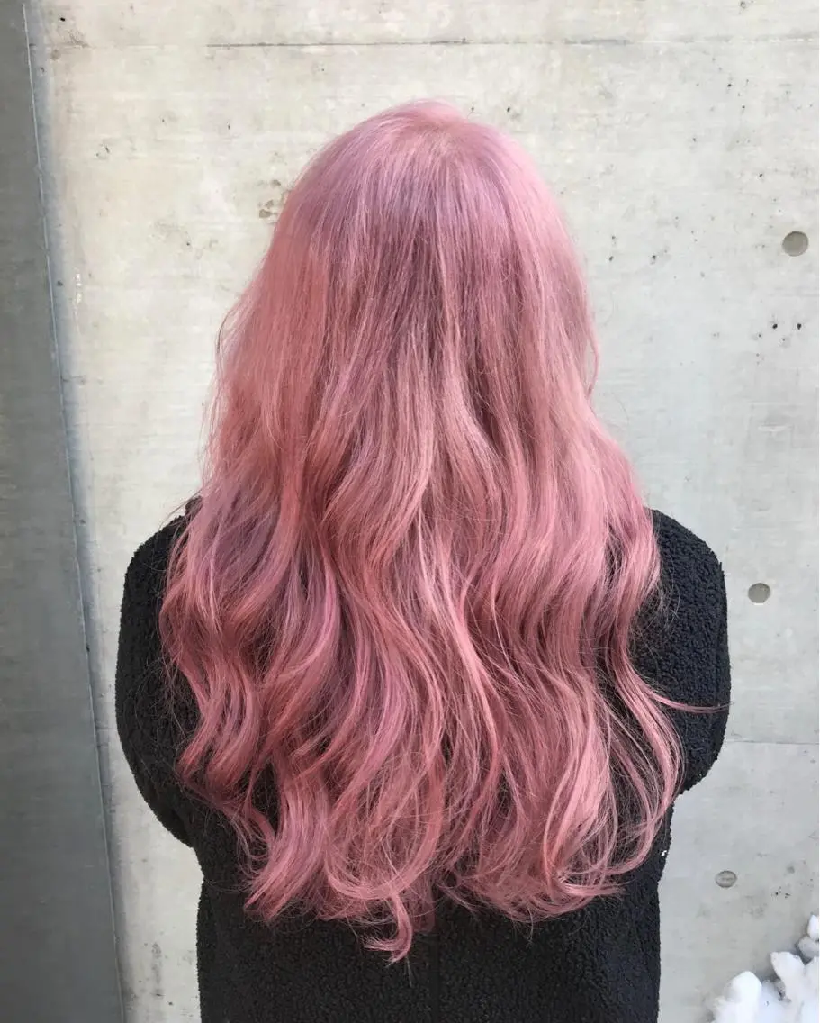 ロング カラー ブリーチ ピンクカラー 韓国風ヘア 色落ちまでキレイに! !女性サロンのヘアスタイル