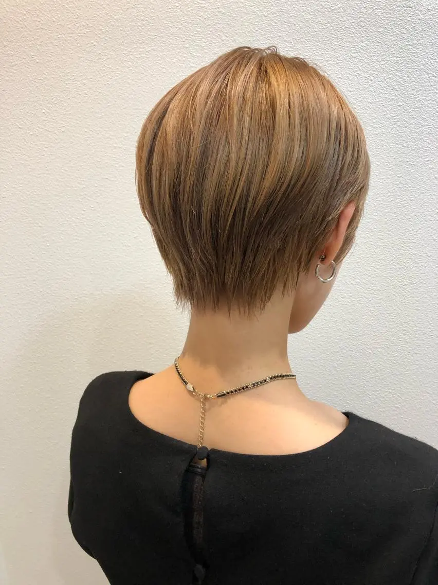 ショート カラー くびれヘア ショートヘア 柳田 駿のヘアスタイル