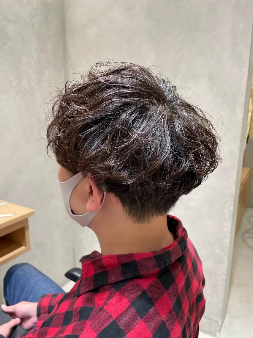 パーマ 吉田 宙生のヘアスタイル