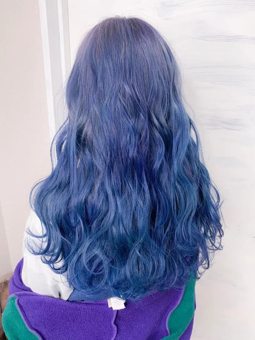 ロング カラー ブリーチ ブルーカラー ラベンダーカラー BOX mico.のヘアスタイル
