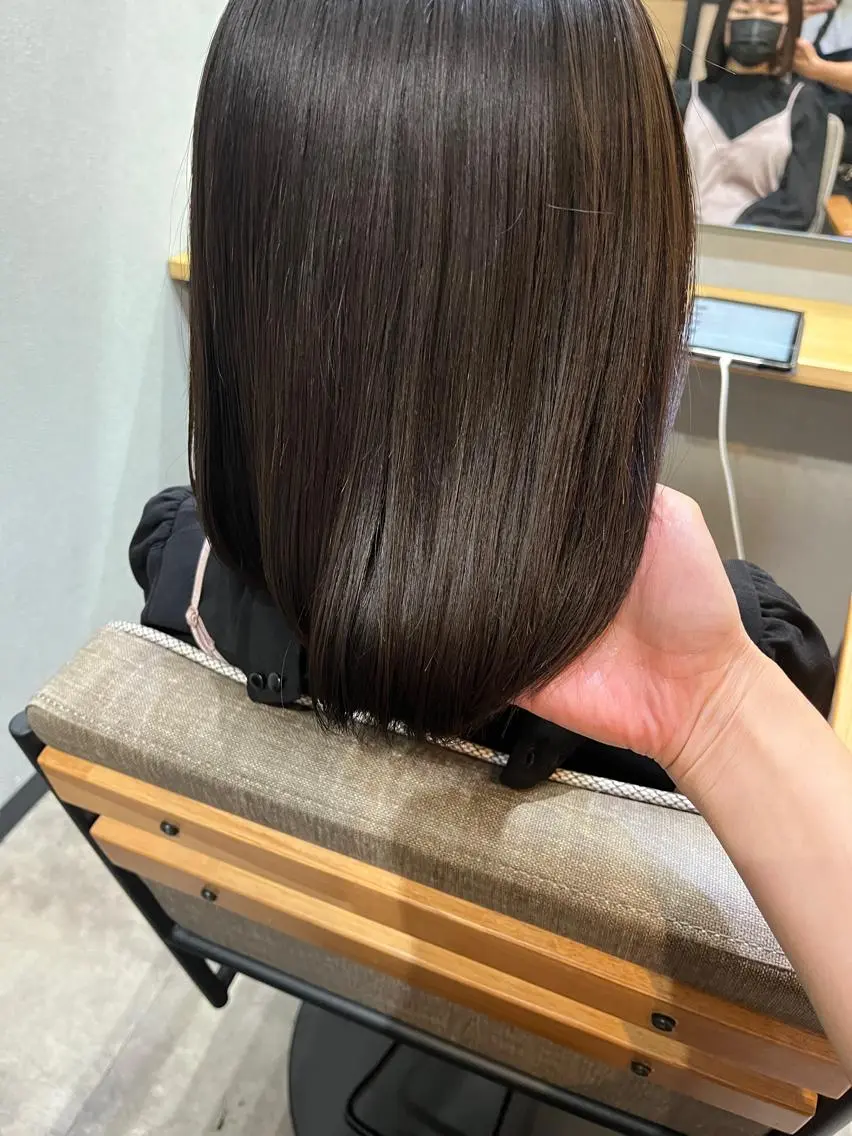 セミロング カラー パーマ ヘアアレンジ メンズ キッズ ネイル マツエク・マツパ アイブロウ メンズブリーチ メンズハイライト メンズインナーカラー メンズ韓国風 ブリーチ 久木原 ゆりのヘアスタイル