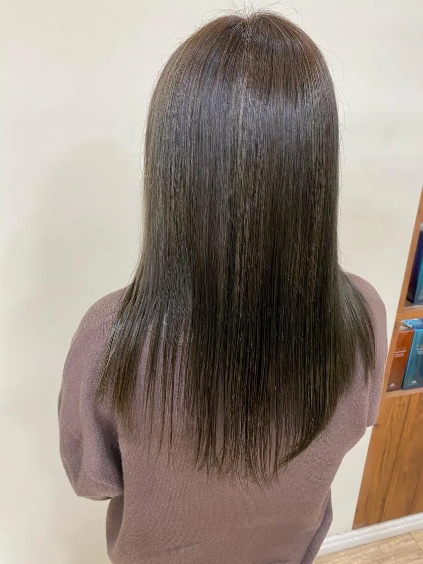 カラー SALOWIN栄 高須大貴のヘアスタイル