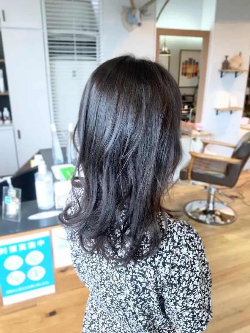 カラー 透明感カラー グレージュ カット ヘアカラー トリートメント 堀 望美のヘアスタイル