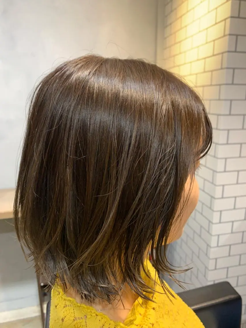 ミディアム カラー ブルーカラー ブルージュ カット ヘアカラー トリートメント katsuya hiroのヘアスタイル