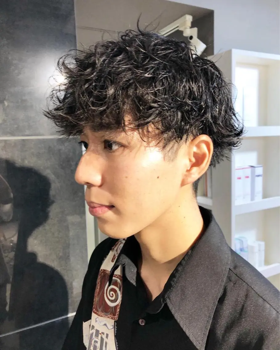 パーマ ヘアアレンジ メンズ カット パーマ トリートメント ヘアセット メンズ特化✂️栗原 侑也のヘアスタイル