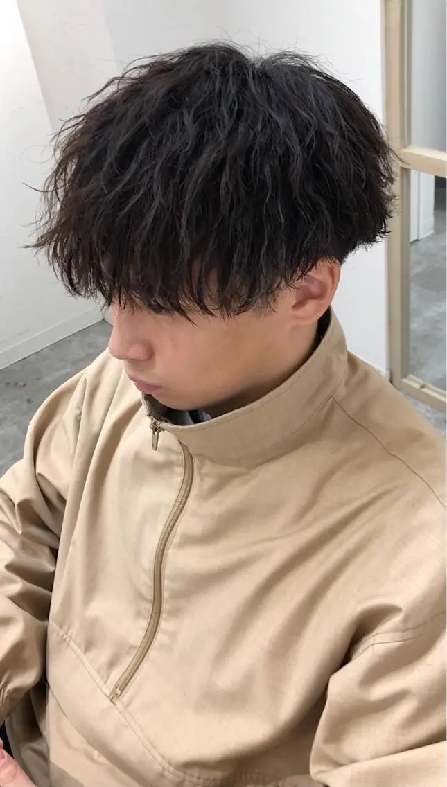 ショート パーマ メンズ マッシュ 早野 蓮のヘアスタイル