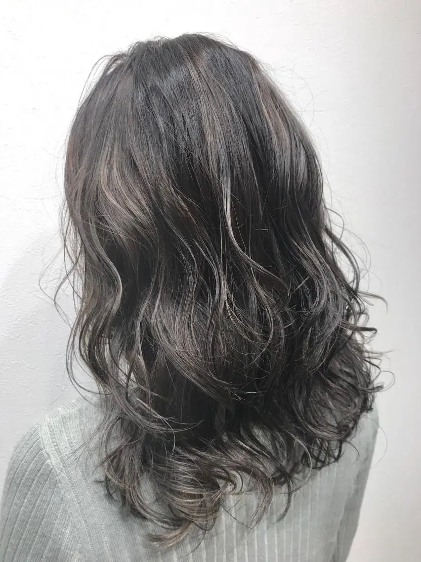 セミロング カラー カット ヘアカラー トリートメント 酸性ストレート/ブリ ーチなし/中村 匠のヘアスタイル