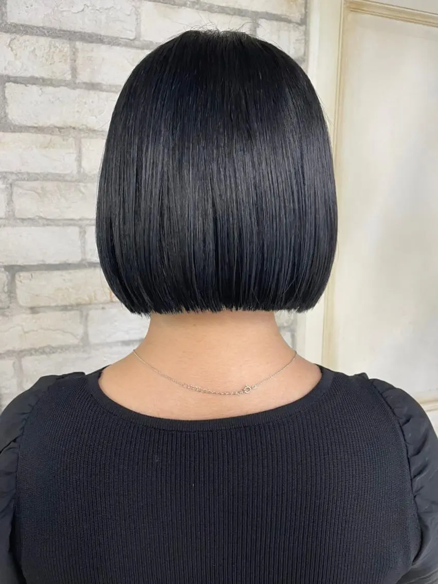 ミディアム パーマ ヘアアレンジ カラー 黒髪 ブルーカラー ブルーブラック ボブ ITbyALBUM 藤沢店のヘアスタイル