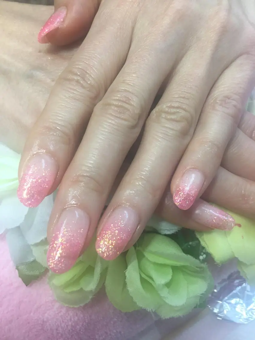 ネイル 和賀井 恵理のネイルデザイン