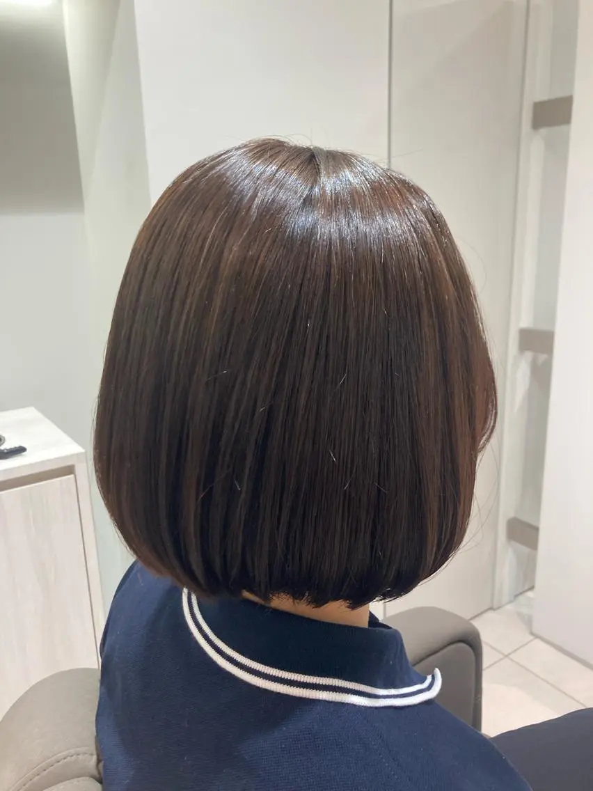 ミディアム 白土 さくらのヘアスタイル
