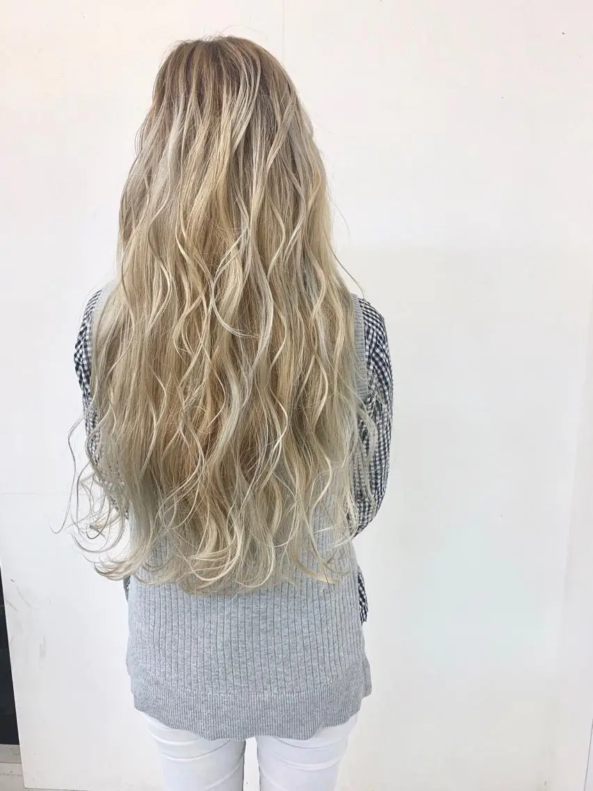 ロング 外国人風カラー 穐田 司樹のヘアスタイル