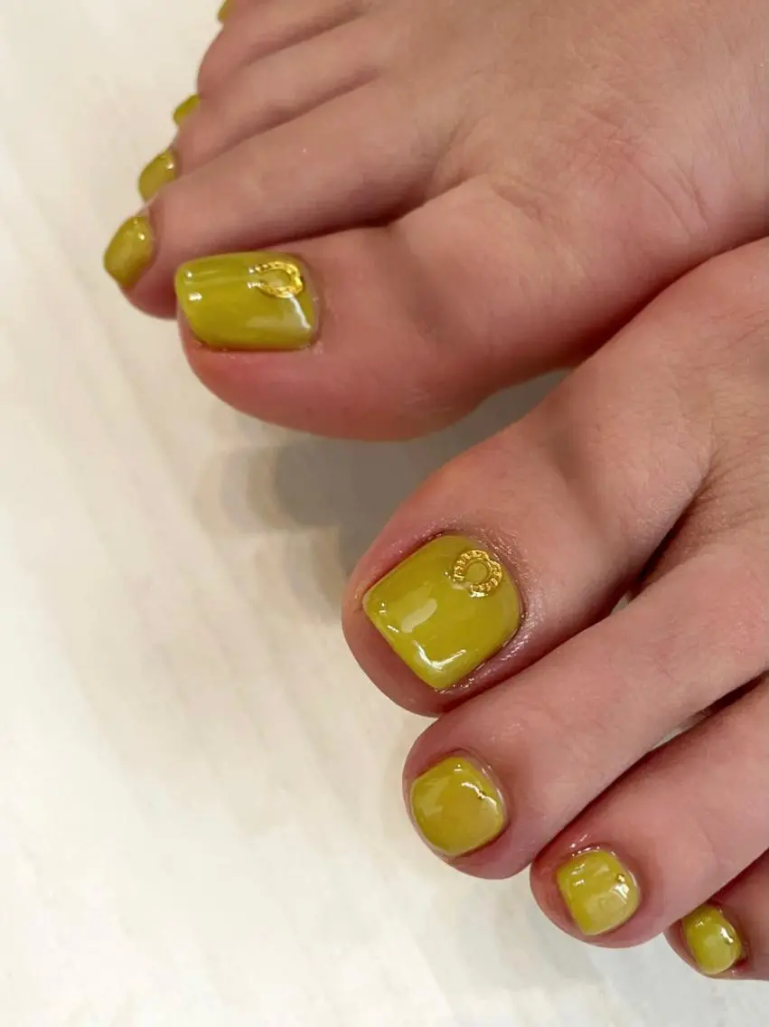 ネイル フットネイル spell nailのネイルデザイン