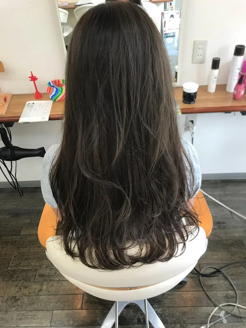 セミロング カラー アッシュ 芝 幸大のヘアスタイル