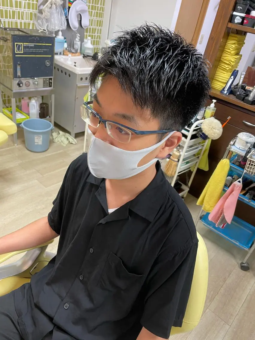 ショート メンズ 綾田 一蔵のヘアスタイル