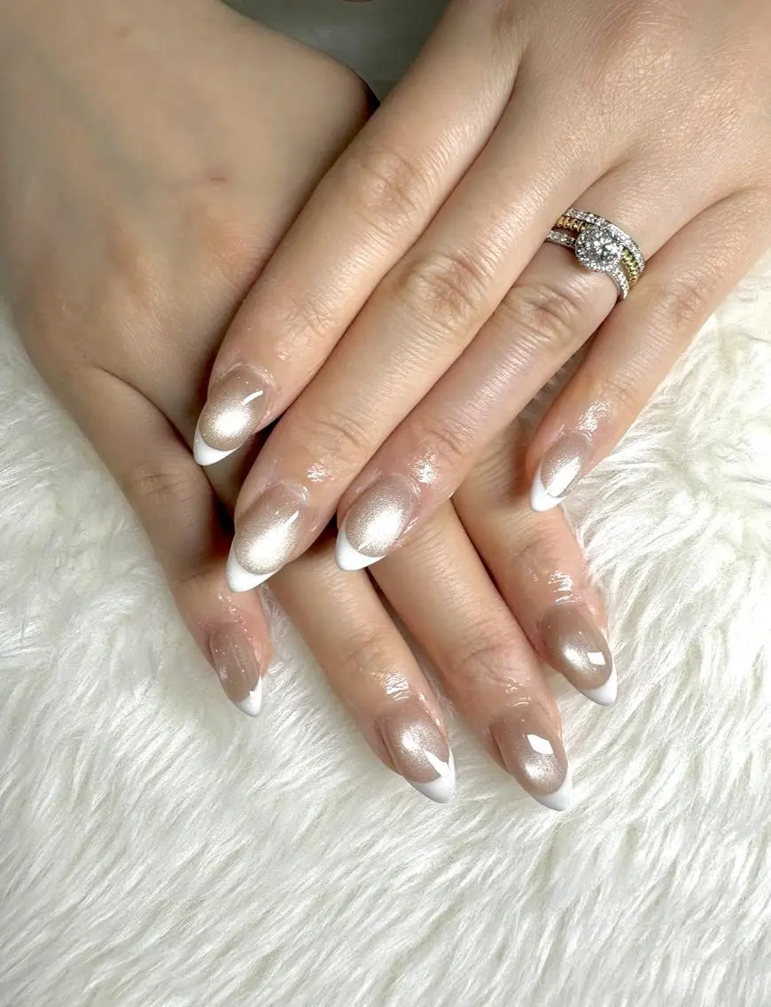 ネイル フレンチネイル nail salon Ellisのネイルデザイン