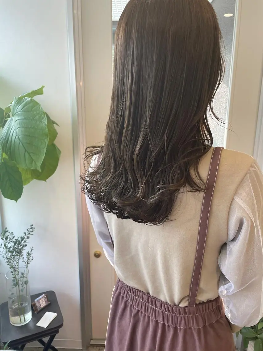 セミロング カラー ヘアアレンジ カット ヘアカラー トリートメント ✿ 𝚜𝚊𝚔𝚒 ✿のヘアスタイル
