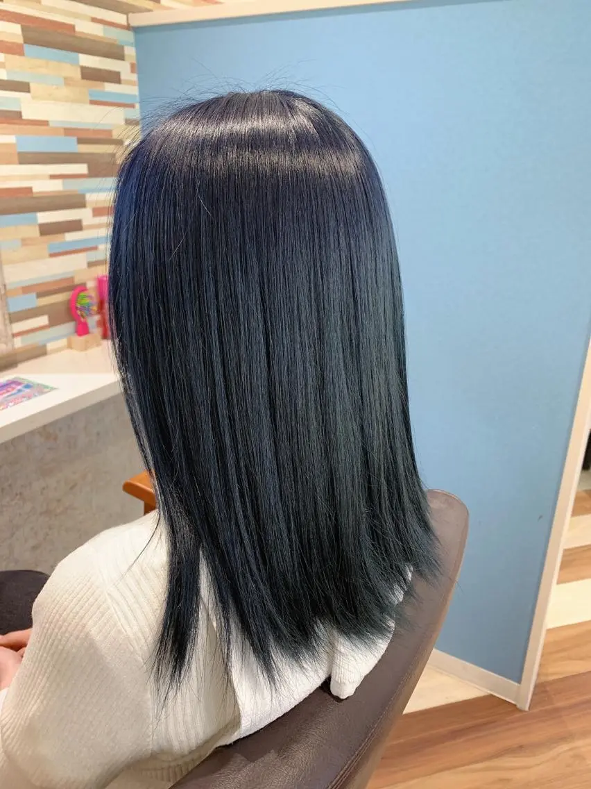 ミディアム カラー 黒髪 ブルーカラー ダブルカラー ネイビーカラー stylist Yukieのヘアスタイル