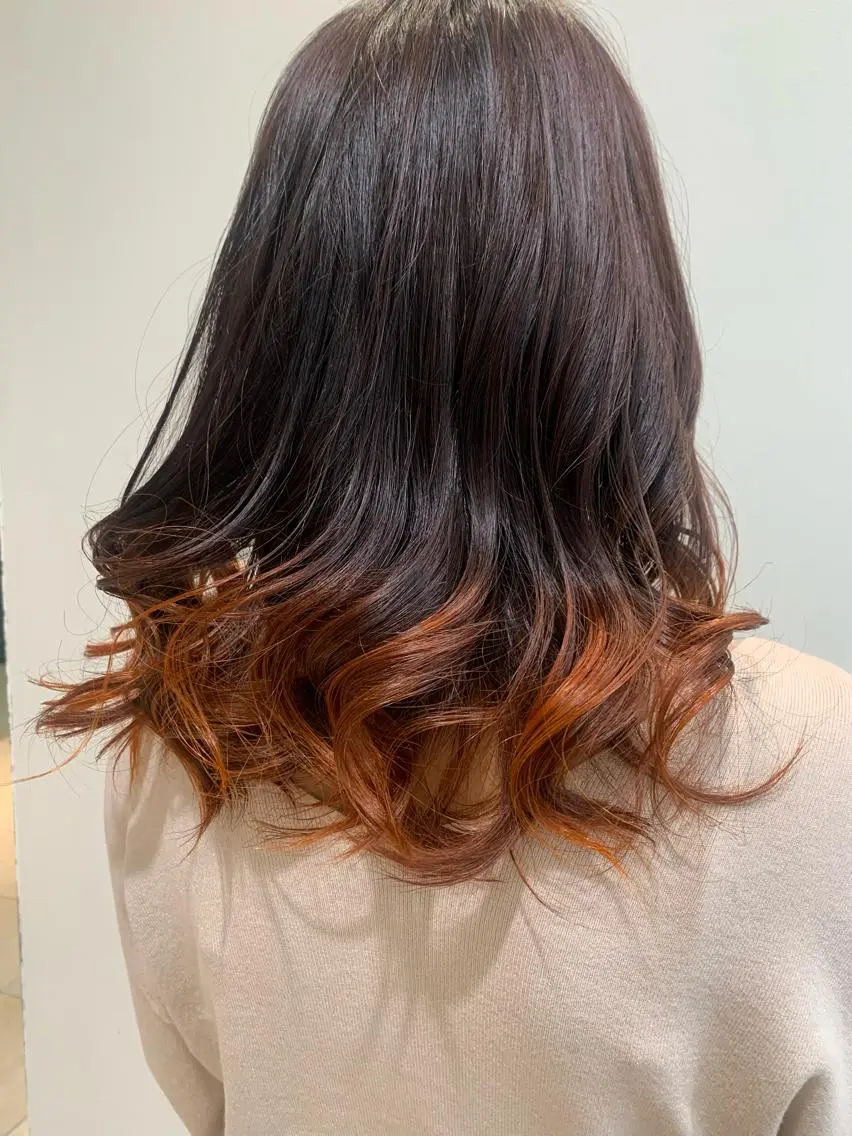 ミディアム 片柳 真奈のヘアスタイル
