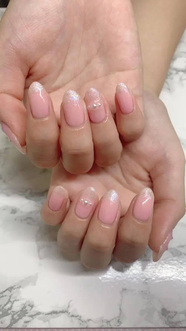 ネイル はな💎ネイル ワンホン、長さ出しのネイルデザイン