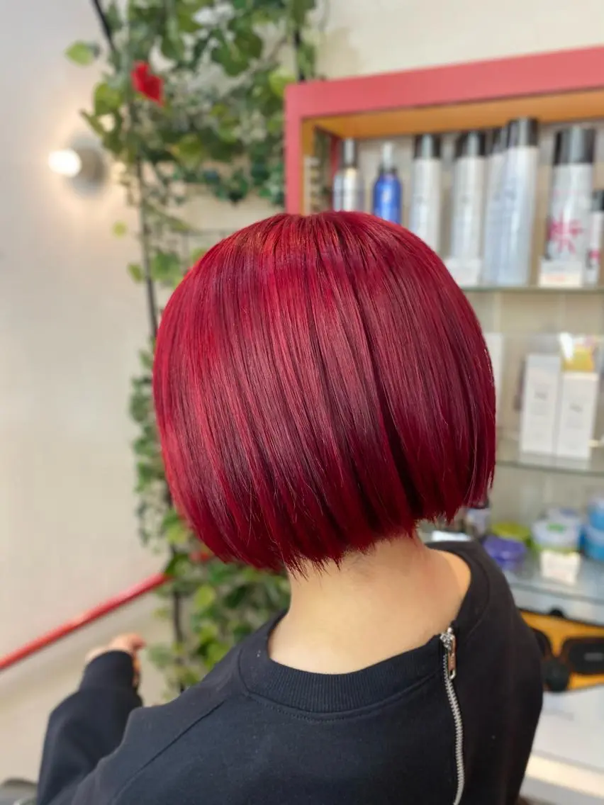 ショート ゆぴ☾/推しカラー /ハイトーンのヘアスタイル