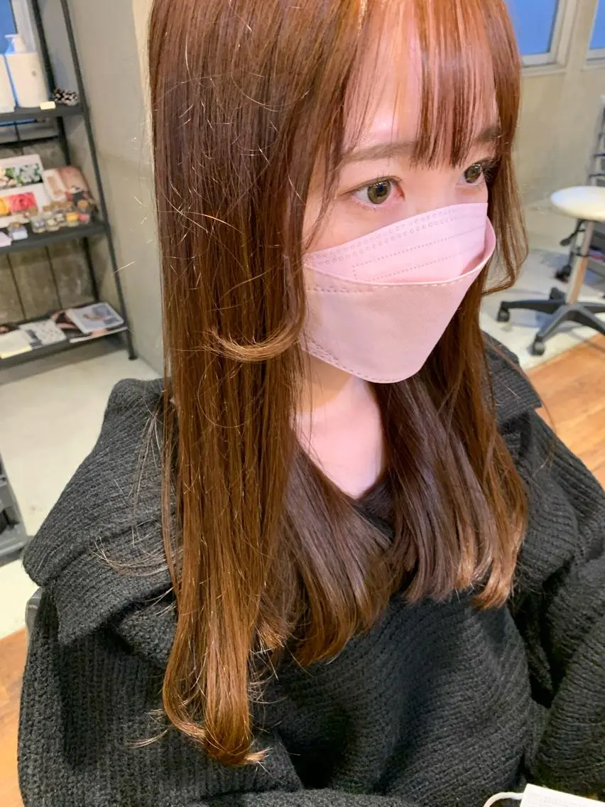 セミロング カラー 齋藤 みさきのヘアスタイル