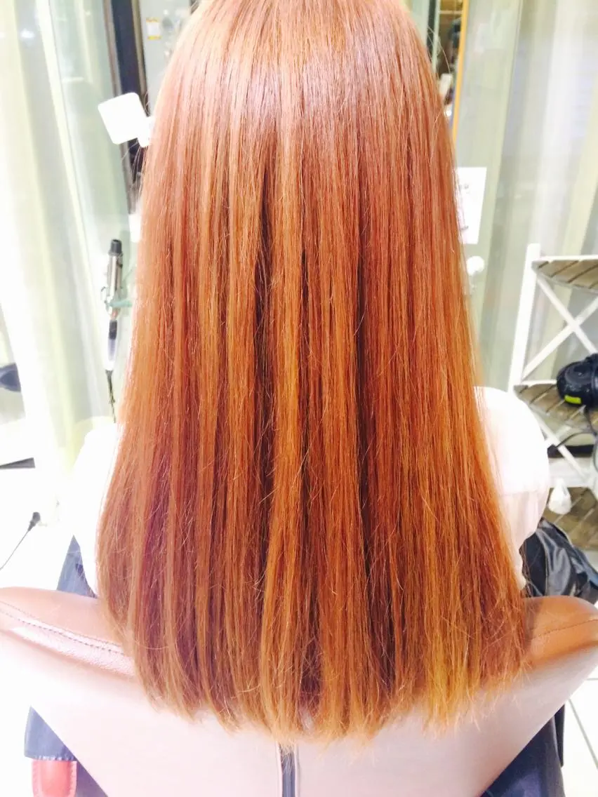 ミディアム セミロング ロング カラー パーマ ヘアアレンジ アッシュ ベージュカラー オレンジ オレンジベージュ ストレートパーマ 山下 直人のヘアスタイル