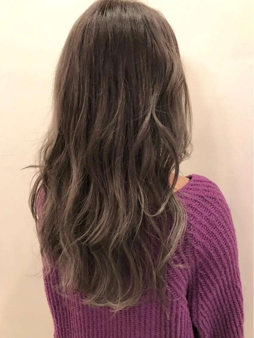 ロング カラー カット トリートメント アズール 深谷店のヘアスタイル