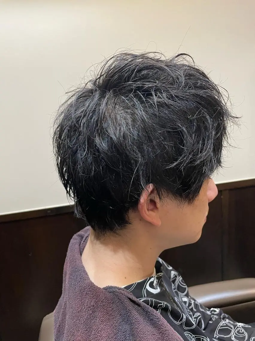 ミディアム 稲田 海斗のヘアスタイル