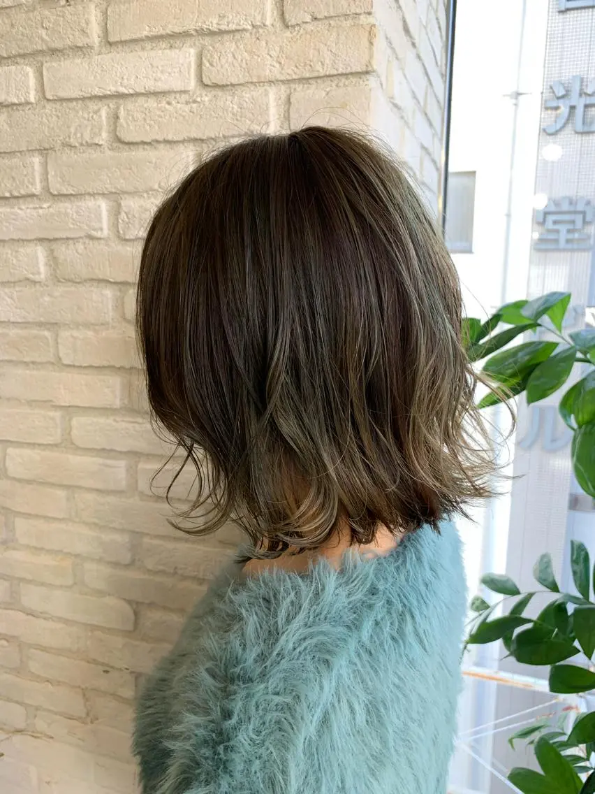 ミディアム カラー パーマ ヘアアレンジ キッズ マツエク・マツパ レイヤー&カラー 人気美容師倉崎涼のヘアスタイル