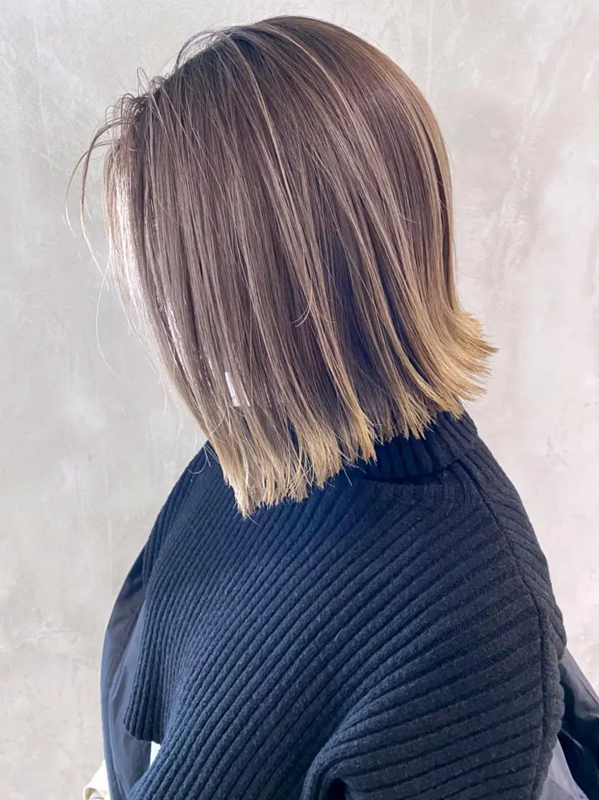 ミディアム カラー パーマ ヘアアレンジ バレイヤージュ ボブ レイヤーカット ITbyALBUM 浦和店のヘアスタイル