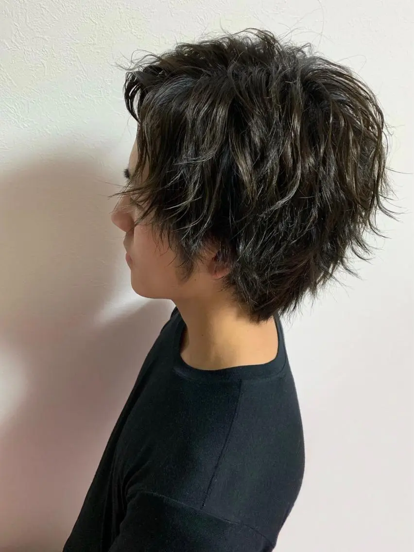 カラー メンズ メンズブリーチ ブリーチ 黒田 優衣のヘアスタイル