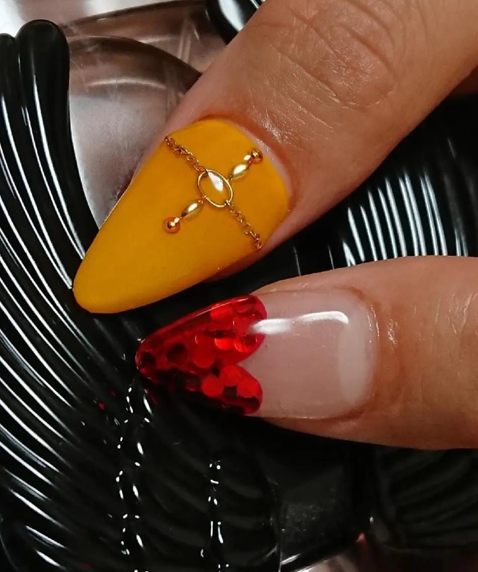 ネイル スカルプネイル Lilith Nailのネイルデザイン