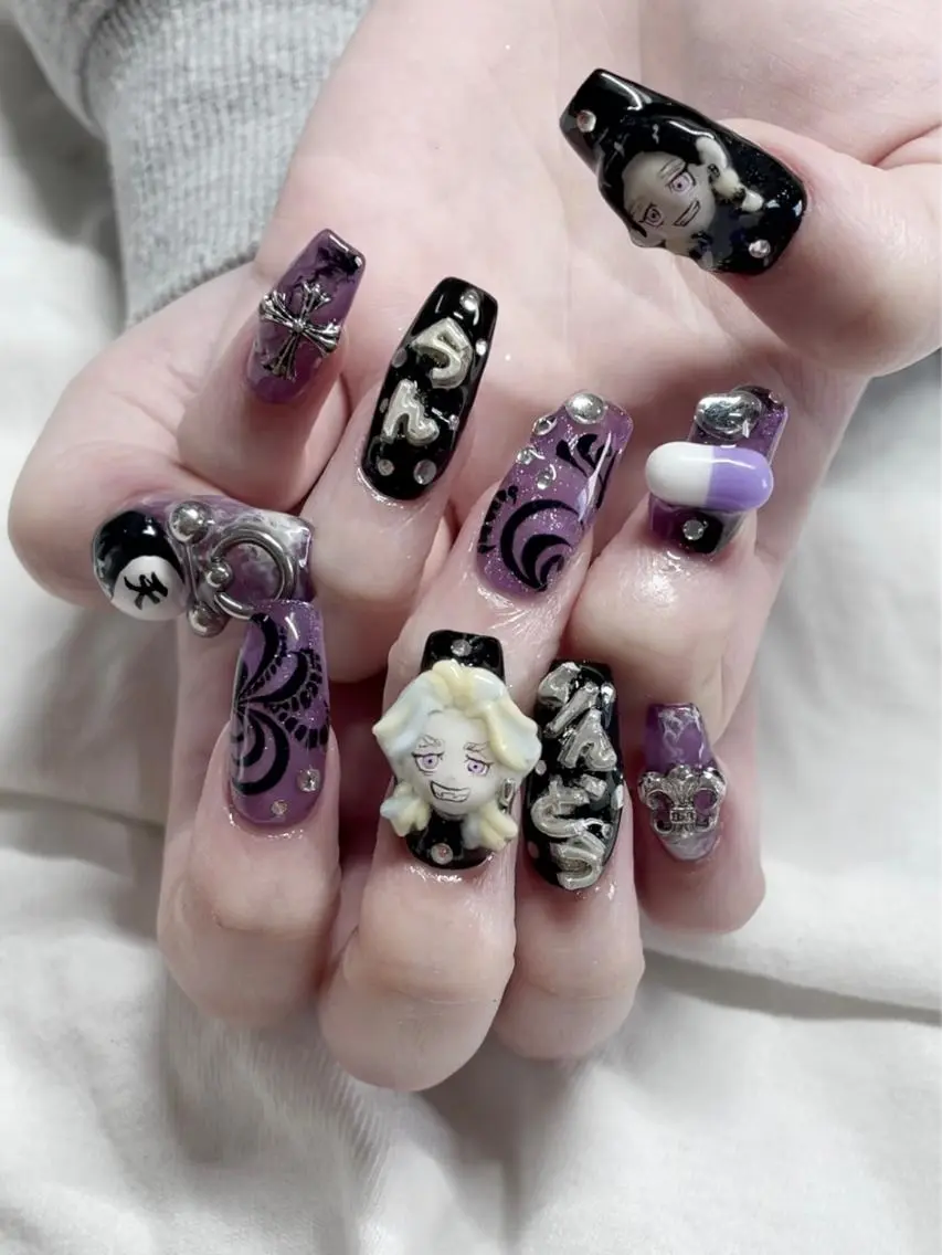 セミロング カラー パーマ ヘアアレンジ メンズ キッズ ネイル マツエク・マツパ アイブロウ ⛓Miyu ⛓のネイルデザイン