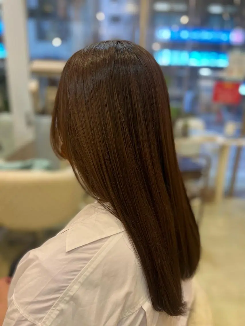 ロング カラー アッシュ 大西 七海のヘアスタイル