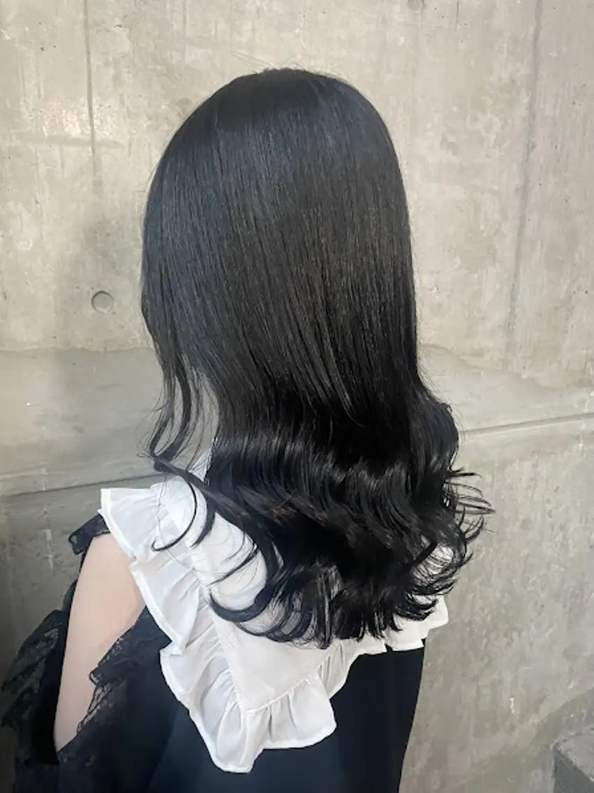 カラー 🪞official FRUITS渋谷🩰のヘアスタイル