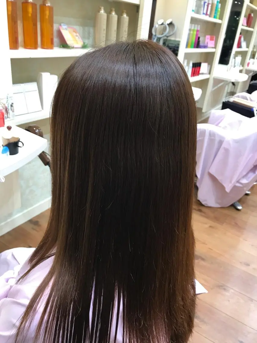 ロング 夜の縮毛矯正 服部 日出登のヘアスタイル