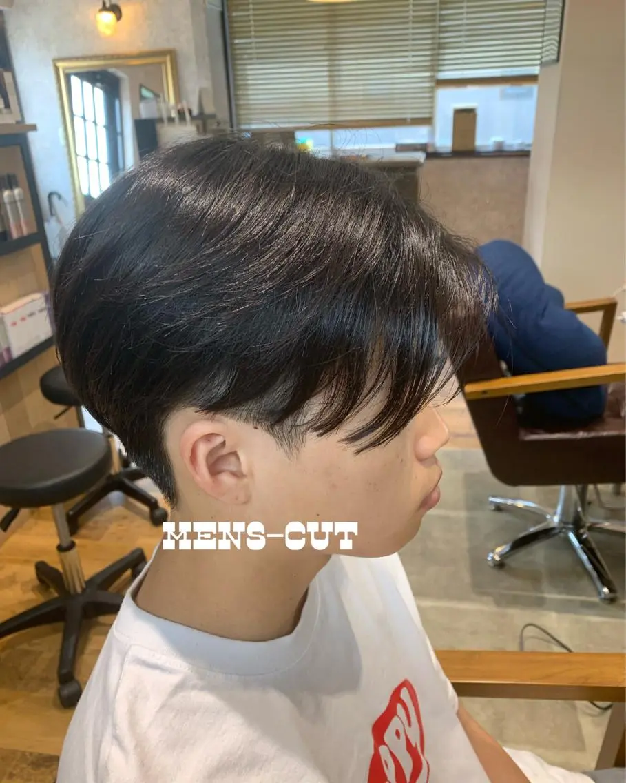 メンズ カット 嶋崎 啓人のヘアスタイル