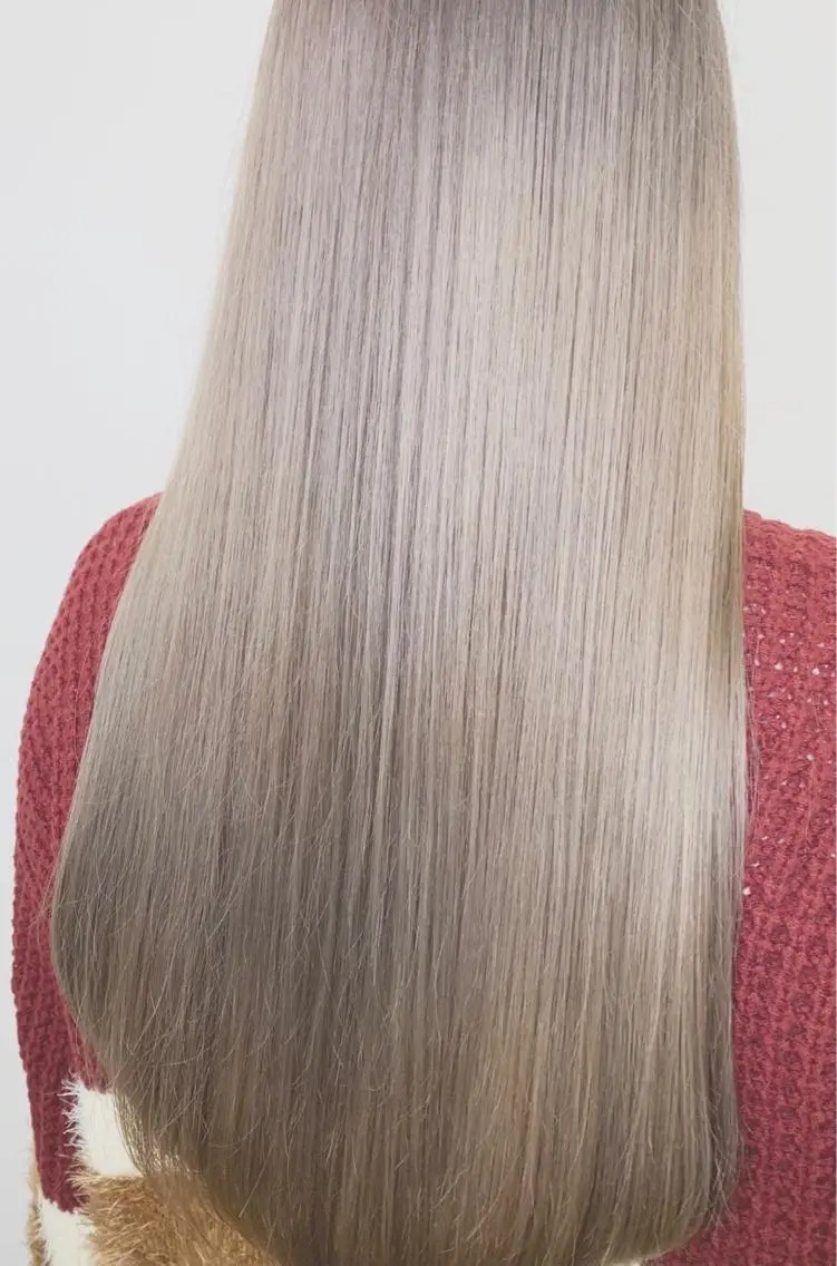 ミディアム カラー ベージュカラー ダブルカラー ミルクティーベージュ 玉城 和磨のヘアスタイル