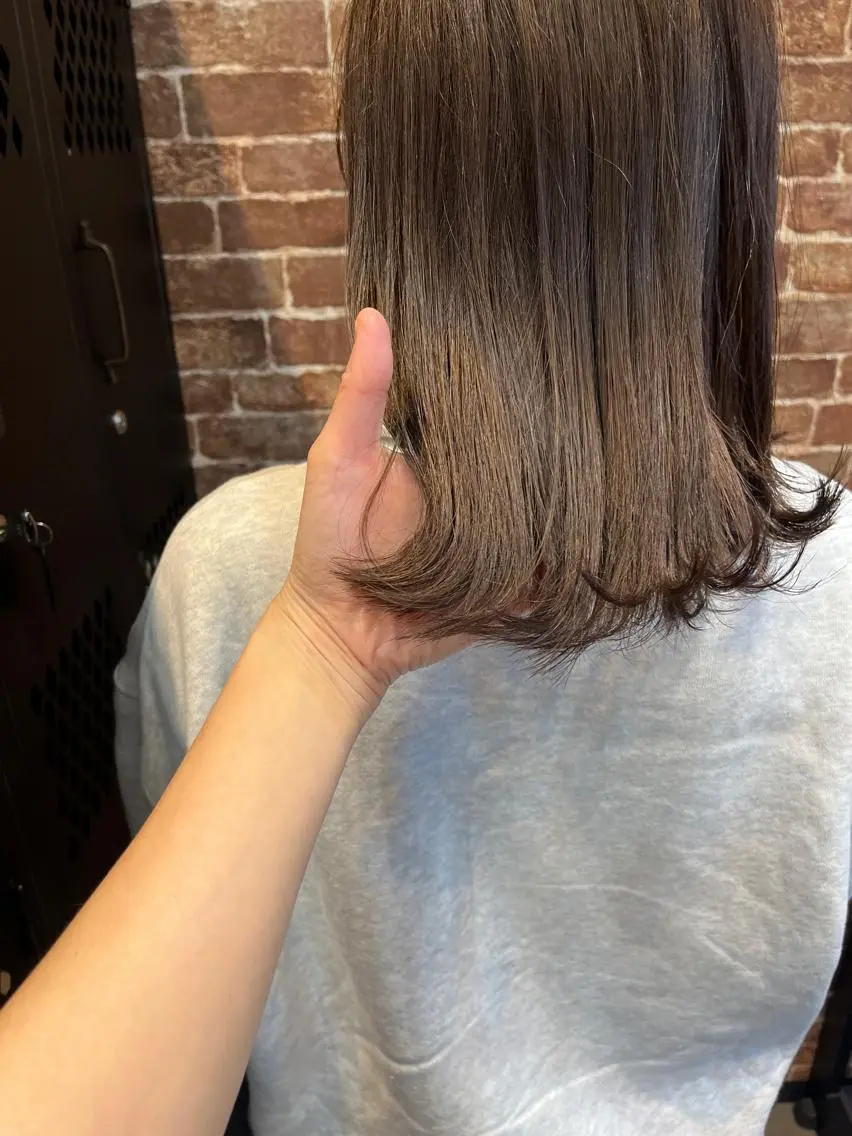 セミロング カラー パーマ ヘアアレンジ メンズ キッズ ネイル マツエク・マツパ アイブロウ メンズブリーチ メンズハイライト メンズインナーカラー メンズ韓国風 ブリーチ 久木原 ゆりのヘアスタイル