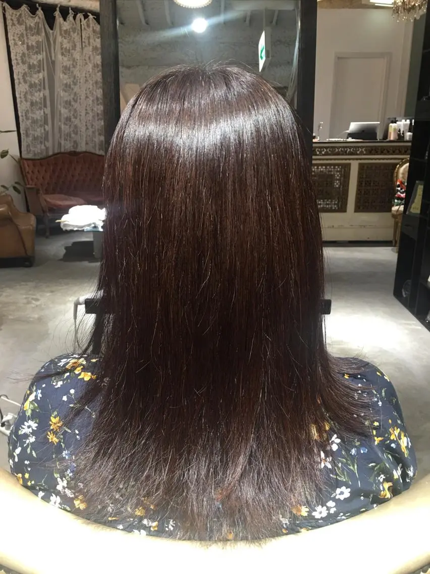 セミロング カット 縮毛矯正 トリートメント 妙見 知洋のヘアスタイル