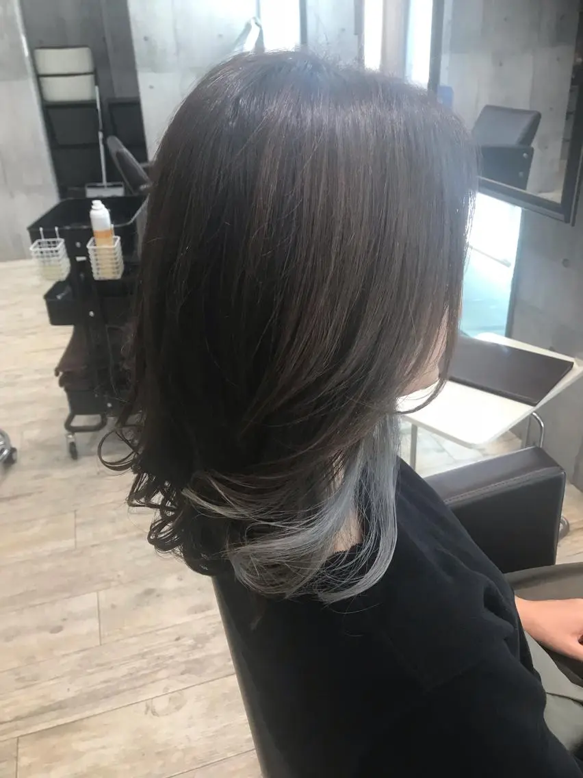 ミディアム カラー パーマ ヘアアレンジ メンズ キッズ ネイル マツエク・マツパ メンズブリーチ メンズインナーカラー ブリーチ インナーカラー ヘアカラー トリートメント EnBlesS西宮 マンツーマン神道有基のヘアスタイル