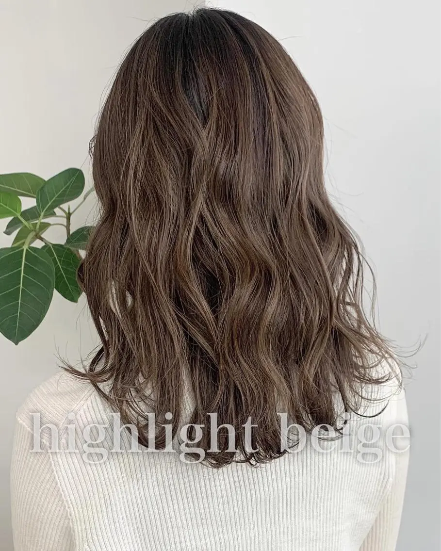 セミロング カラー 渋谷ブリーチカラー 韓国ヘアyuikoのヘアスタイル